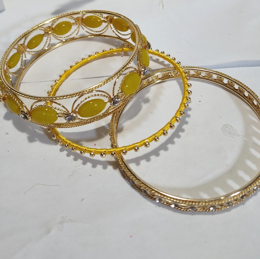 Ruby Rd Elegant Gold and Yellow Bangle Set NWOT